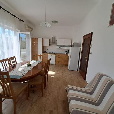 Apartments Berny Sveti Vid-Miholjice Extérieur photo