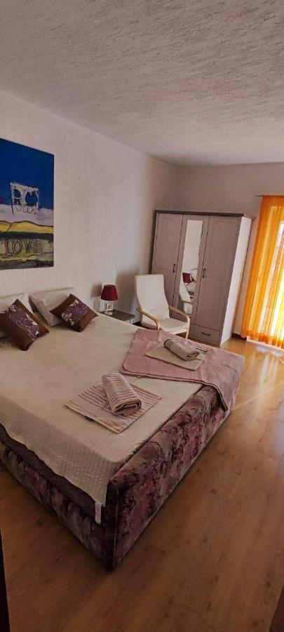 Apartments Berny Sveti Vid-Miholjice Extérieur photo