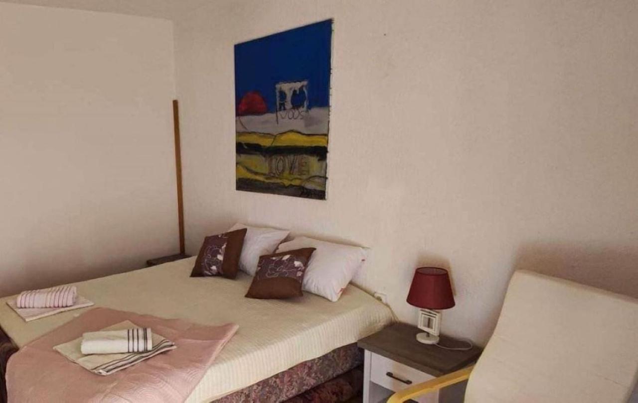 Apartments Berny Sveti Vid-Miholjice Extérieur photo