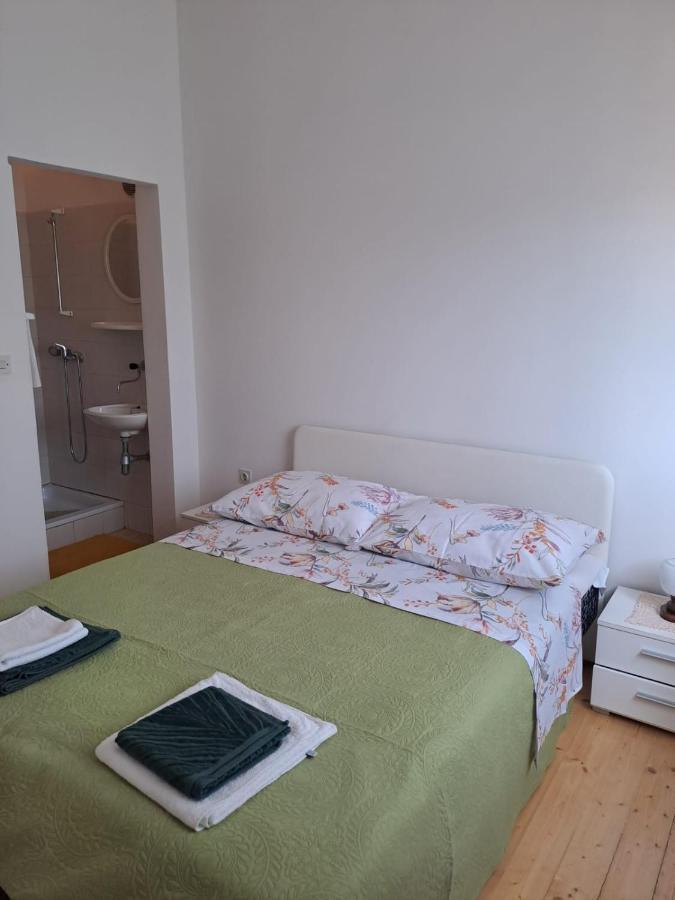 Apartments Berny Sveti Vid-Miholjice Extérieur photo